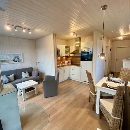 Holiday home Skipper Hus By Seeblick Ferien Oro Kappeln